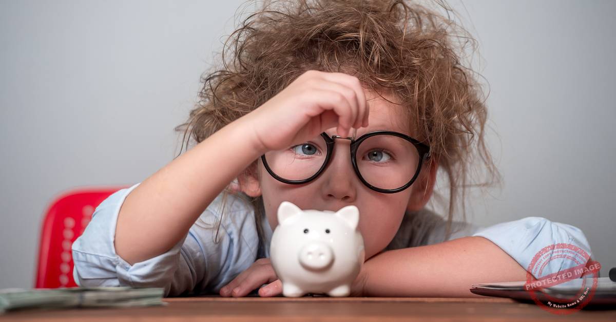 What financial education support is offered by pension providers?